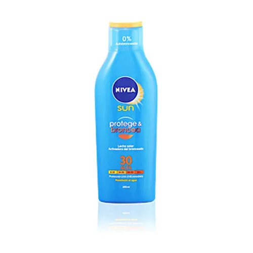 Nivea Sun Protect & Tan Milk Spf30